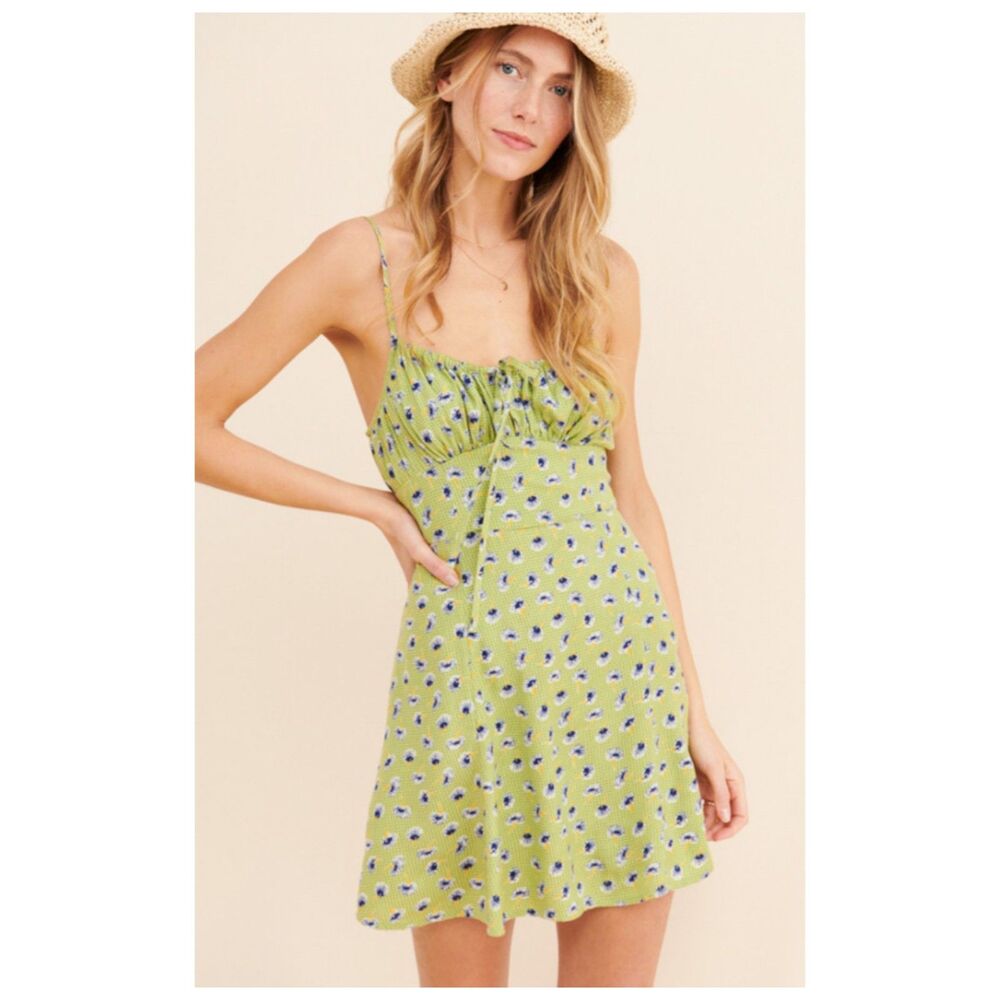 URBAN OUTFITTERS Kamaryn Tie-Front Mini Dress Floral Sleeveless Smocked